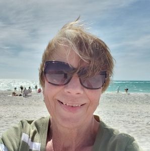 Meet your Posher, Linda